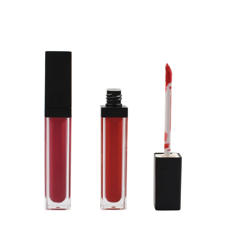 Rouge à Lèvres Velours Mat — 33 Teintes Vegan Sans Transfert