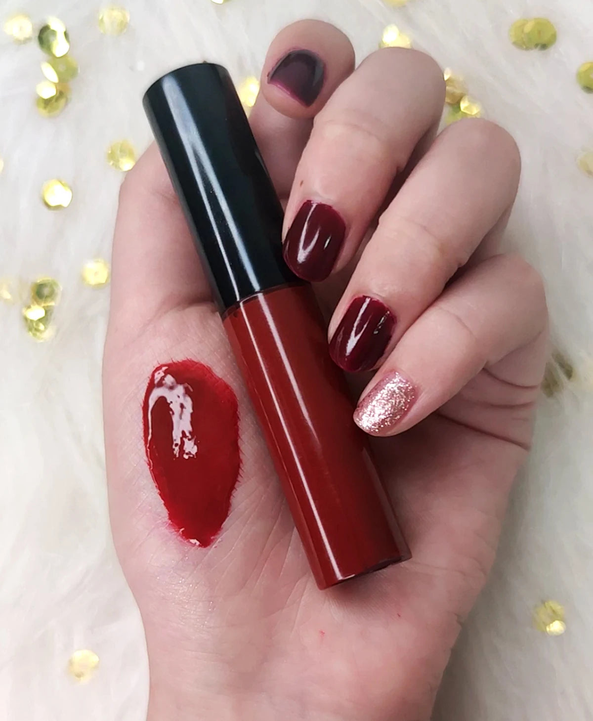Lip Gloss Ultra-Brillant — 9 Teintes Effet Lèvres Pulpeuses