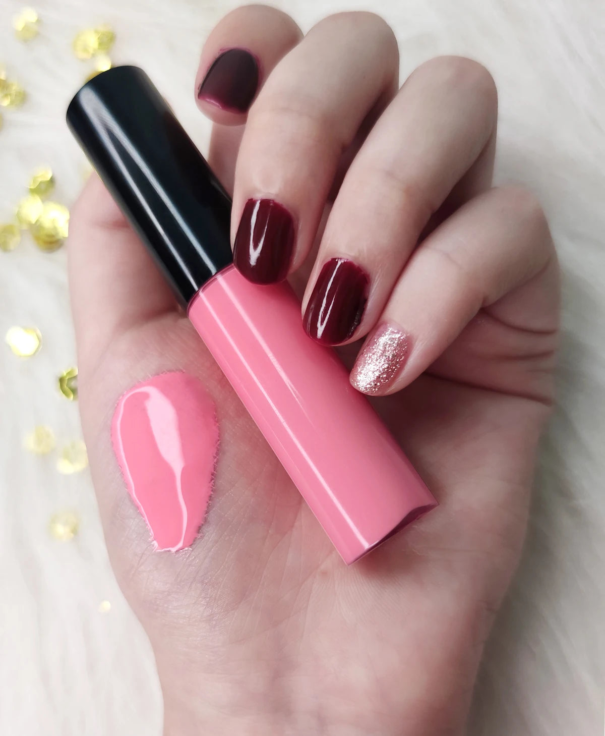 Lip Gloss Ultra-Brillant — 9 Teintes Effet Lèvres Pulpeuses