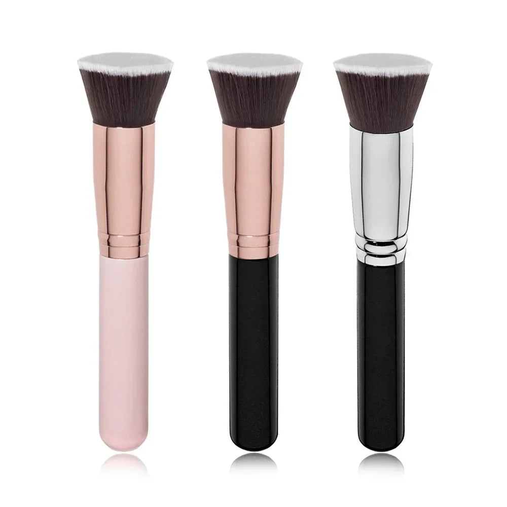 Pinceau Kabuki Plat — Application Fond de Teint & Contouring